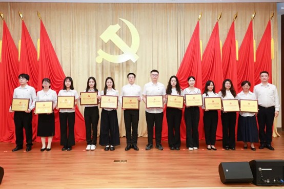 图片10.jpg 图片10.jpg