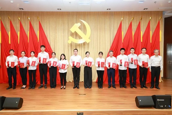 图片6.jpg 图片6.jpg